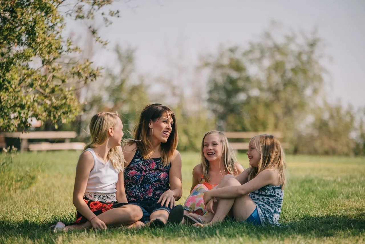 mother, daughter, laughing, outdoors, summer, blonde, nature, family, beautiful, family photos
