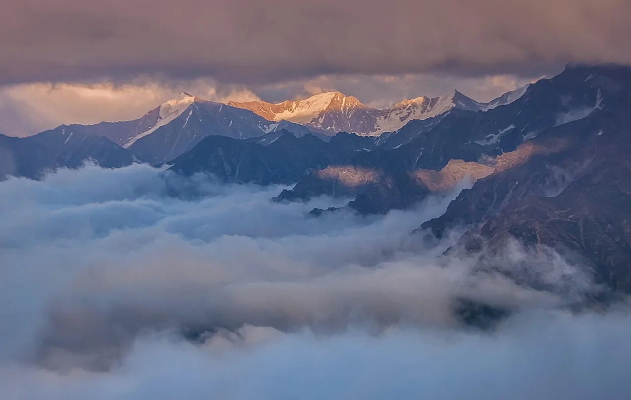 kaukaz, rosja, góry, mgła, zachód słońca, chmury, podróże, lato, natura, krajobraz, spokój, cisza, medytacja, caucasus, podróż, summer, nature, malownicze, nature, nature, nature, nature, nature