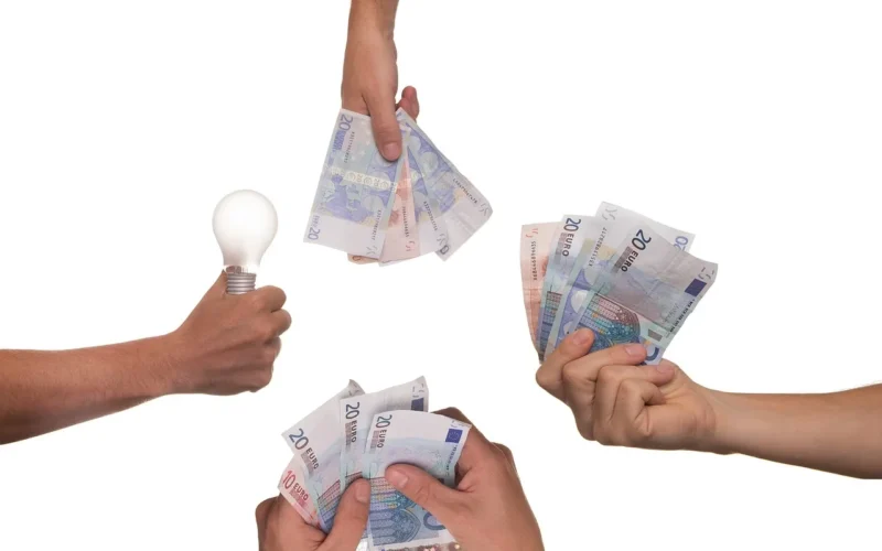 crowdfunding, pomysł, żarówka, pieniądze, projekt, inwestycja, finansowanie, uruchomienie, stolica, fundusz, darowizna, tłum, przedsiębiorstwo, inwestowanie, wychowywanie, crowdfunding, crowdfunding, crowdfunding, crowdfunding, crowdfunding