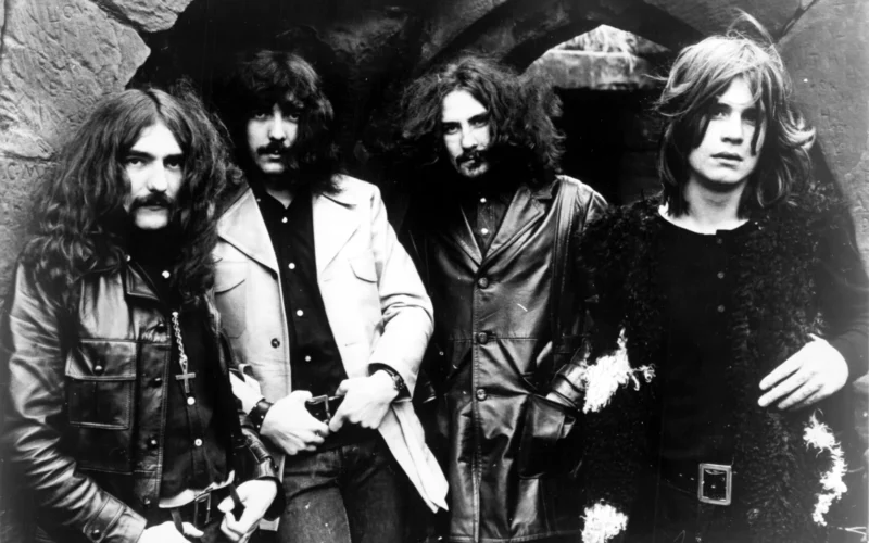 Trade ad for Black Sabbath's album Black Sabbath.To better adapt it to his respective Wikipedia article, the ad was cropped and cleaned in a graphics editing program. The original can be viewed at the source below.