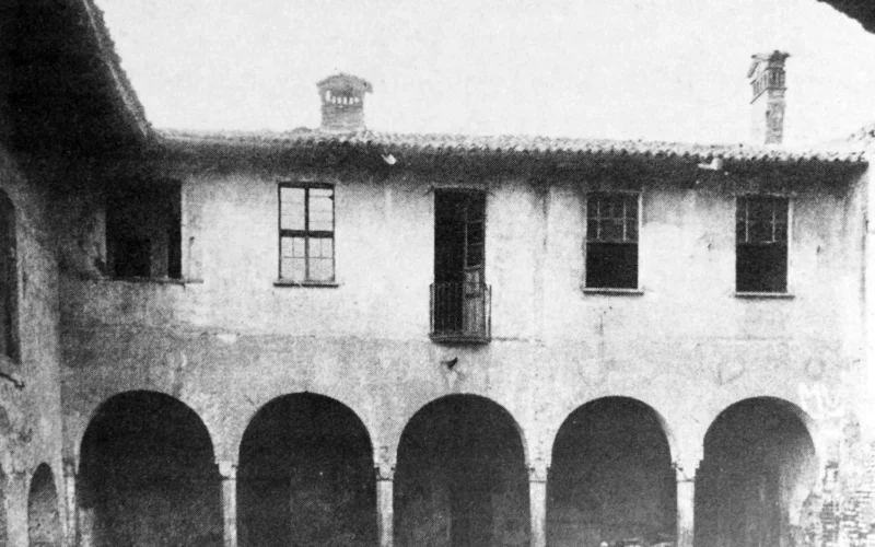 L'antico it:Maniero Lampugnani (it:Legnano)