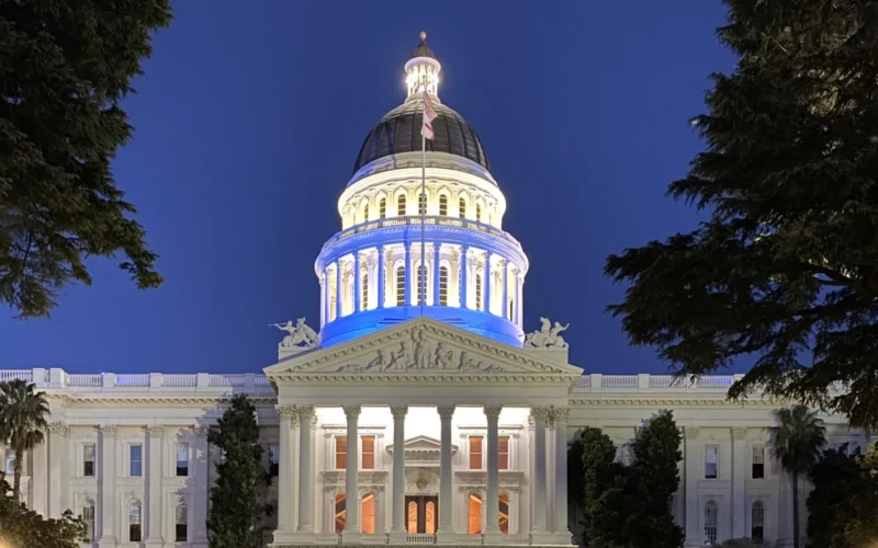California Capitol blue for health care workers during COVID-19 pandemic