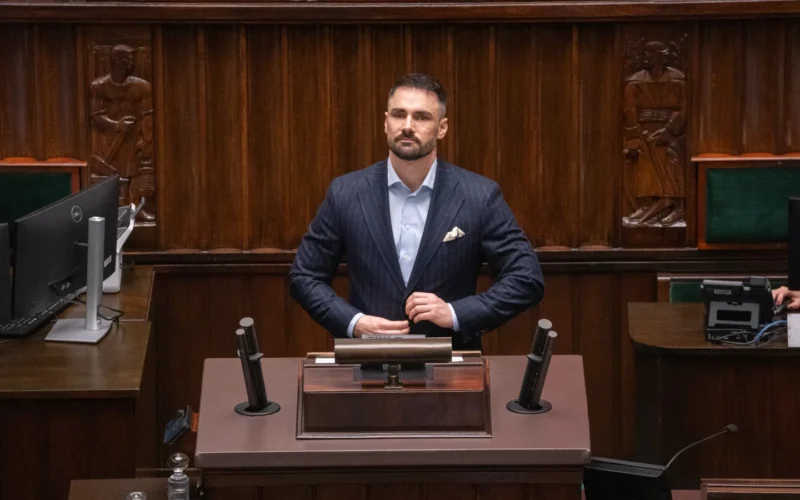Łukasz Litewka speaking in the Sejm on 14 April 2026, one of the last times before his death. Fot: Mateusz Pietras