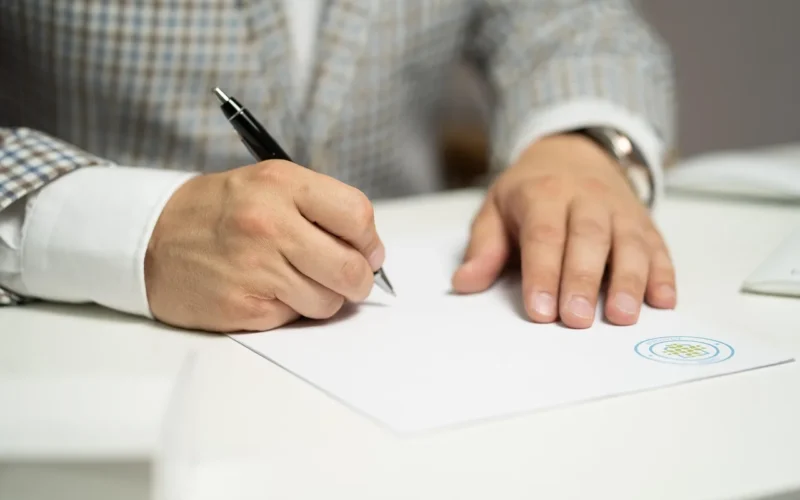 człowiek, zarejestruj, papieru, napisać, dokument, umowy, podpisywanie, podpis, podpisanie dokumentu, podpisanie umowy, papier do podpisu, dokument, dokument, dokument, dokument, dokument, podpis, podpis, podpis, podpisanie umowy