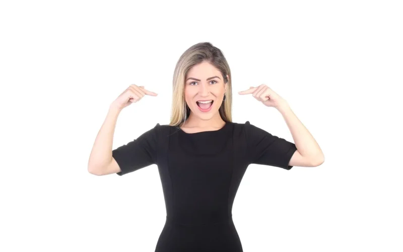proud woman, proud, kobieta, piękne, attractive, female, szczęśliwy, confident, ludzie, success, young, successful, dziewczynka, biznes, portret, cheerful, isolated, smiling, adult, zadowolony, expression, positive, proud, success, success, success, success, success, smiling, positive
